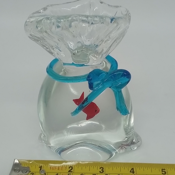 FISH PAPERWEIGHT - Picture 4 of 5